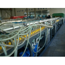 Хорошее качество WPC Пластиковые строительные плиты Экструзионного оборудования (производственной линии делая машинное оборудование)